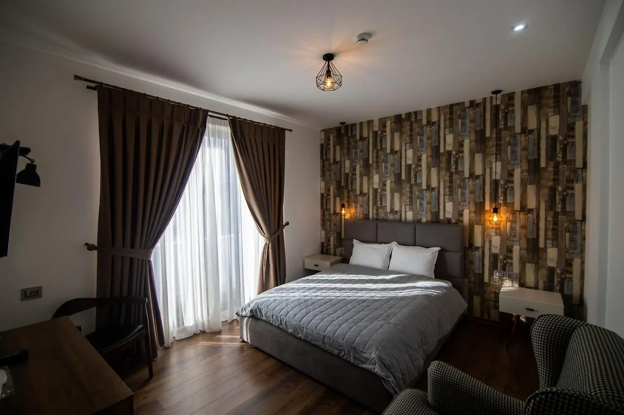 Hotel Vila Aleksander 2 Korce Albania