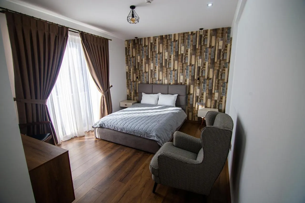 Hotel Vila Aleksander 2 Korce 0*,  Albania